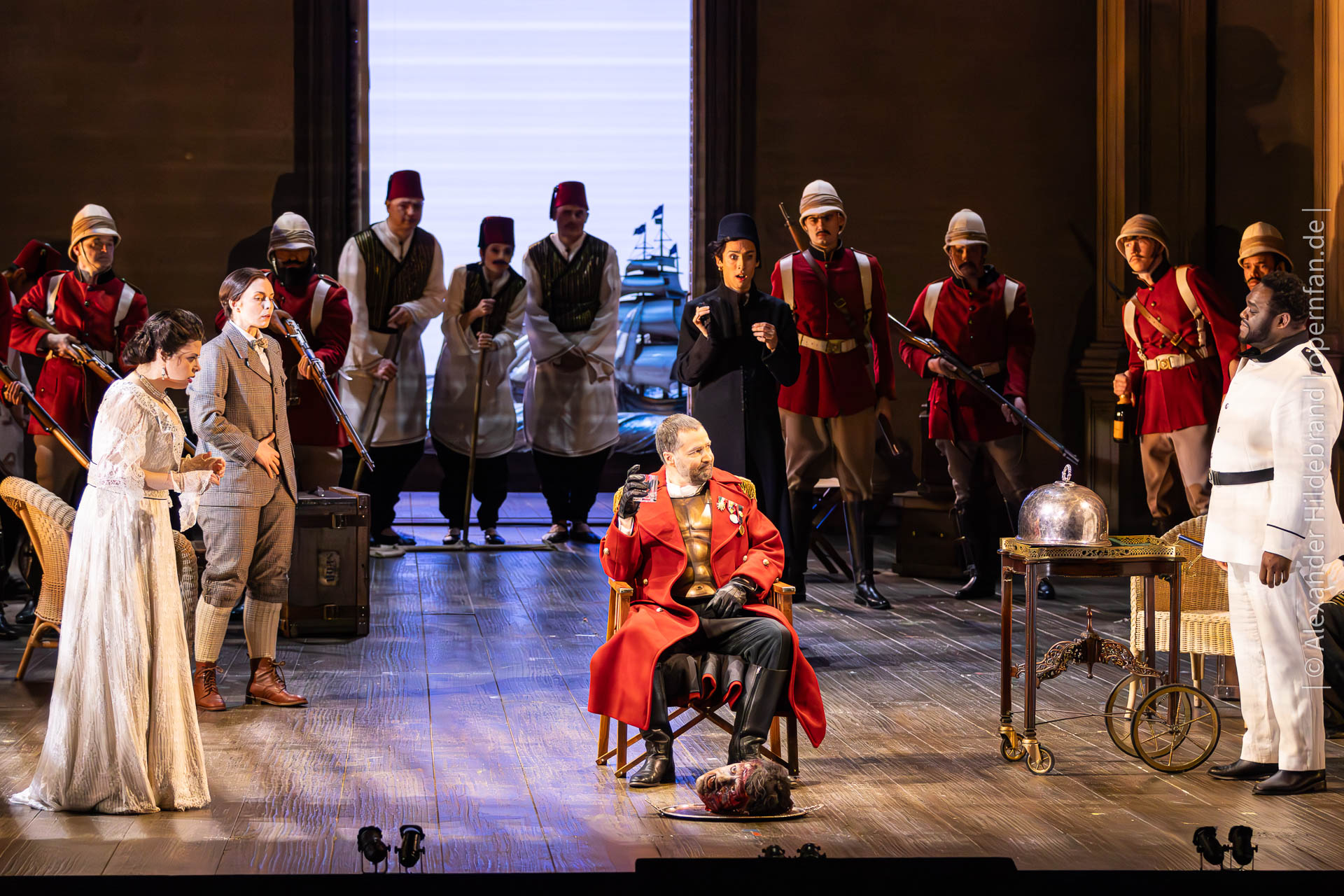 Cornelia (Stephanie Wake-Edwards), Sesto (Martina Baroni), Giulio Cesare (Christophe Dumaux), Nireno (Edu Rojas), Achilla (Michael Sumuel) | Foto © Alexander Hildebrand | opernfan.de | Giulio Cesare Dob 04