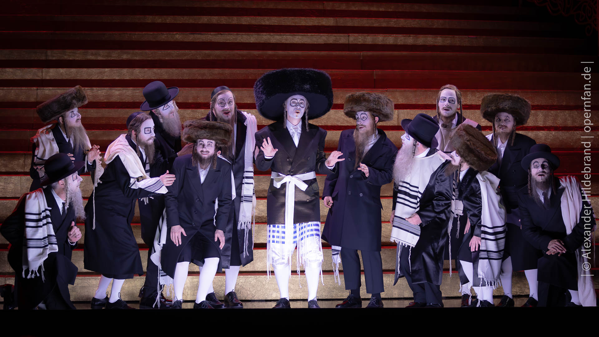 Chorsolisten der Komischen Oper Berlin / Vocal­con­sort Berlin | Foto © Alexander Hildebrand | opernfan.de | Belshazzar KOB 05