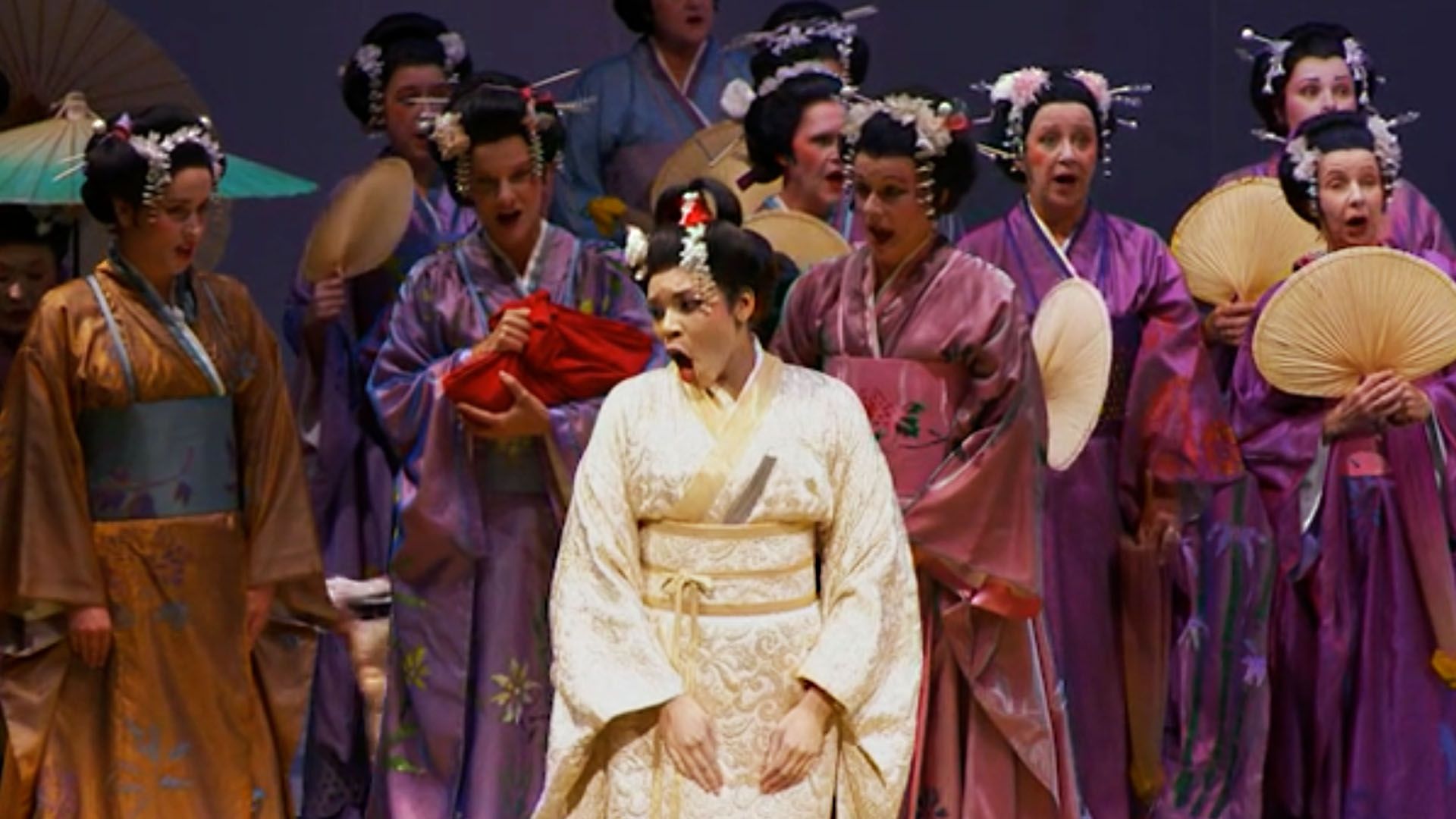 Foto zum Inhalt der Oper "Madama Butterfly"  - aus dem Kurzvideo der  Deutschen Oper Berlin
